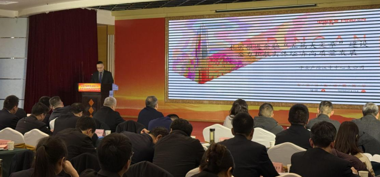 平安產(chǎn)險漢中中心支公司榮獲金融“五篇大文章”創(chuàng)新競賽成果展示活動殊榮